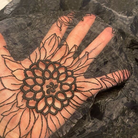 Sandra Mansour & H&M maxi skirt, size 6 - Picture 9 of 14